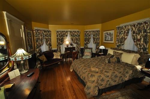 After Eight Bed and Breakfast Inn Pennsylvania