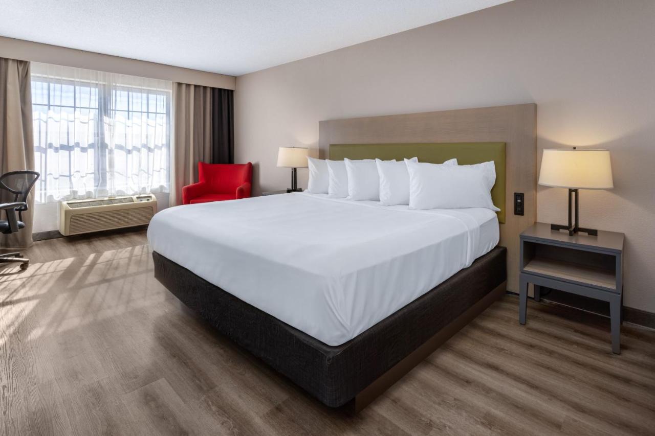 country-inn-suites-by-radisson-charming-hotel-salisbury-1 country inn suites by radisson charming hotels salisbury