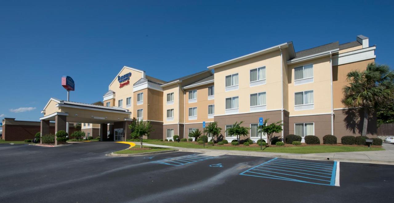 fairfield inn and suites by marriott charming hotels tifton