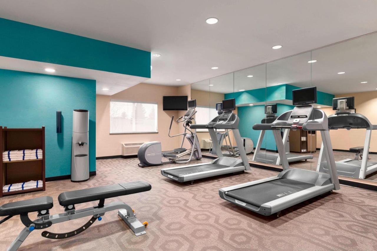 fairfield inn suites charming hotels saginaw