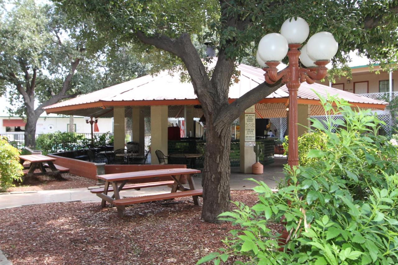 family garden inn suites charming hotels laredo