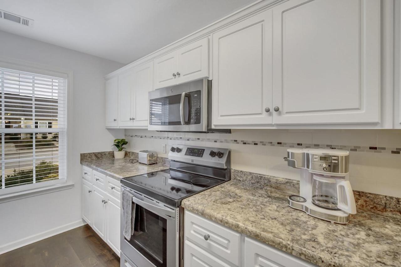 gata suite quiet neighborhood 10 minutes to gsu charming hotels statesboro